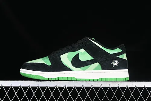 All Categories Nk SB Dunk Series Nk SB Dunk Low Low-top sneakers The Powerpuff Girls x Nk Dunk SB Low Powerpuff Girls joint black and green SB low-top casual sneakers GP5532-062